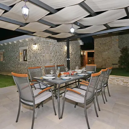 Tereza Villa